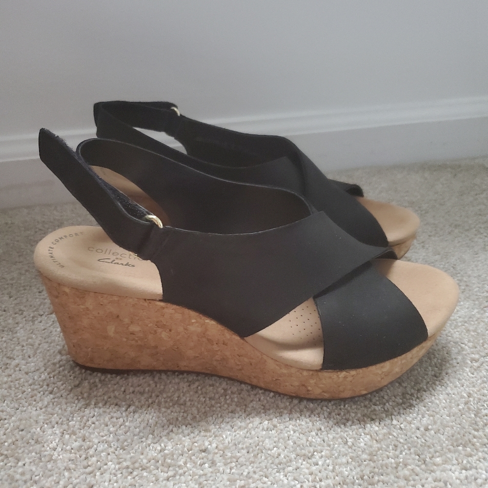 Clarks Annadel Eirwyn Wedge Sandal